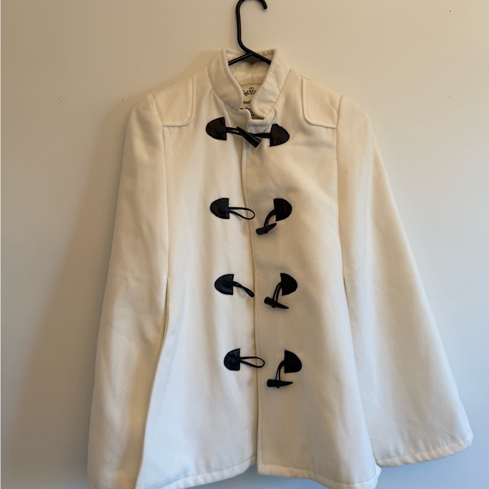 Elegant White Cape Coat with Black Accents